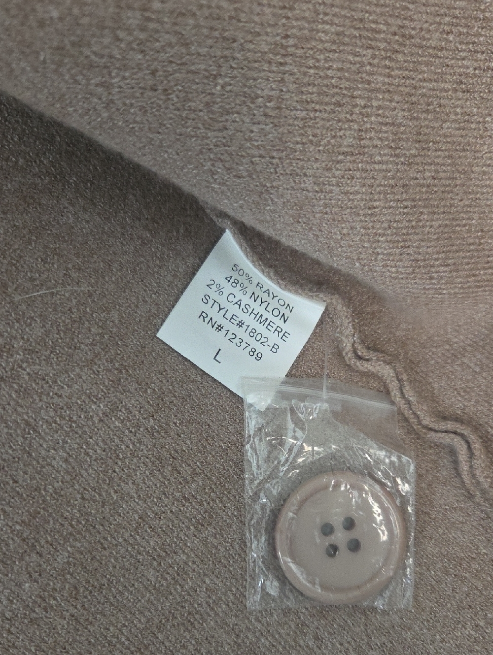 Long Cashmere Blend Cardigan (L) - Picture 4 of 6